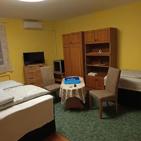 Dekany Vendeghaz Séjour chez l'habitant